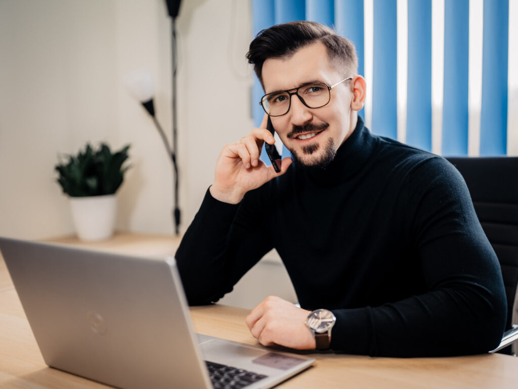 Przemysław Krasuski - Firmowe Finanse – kredyty dla firm, kredyt na spłatę ZUS i US, kredyt dla spółki. Warszawa